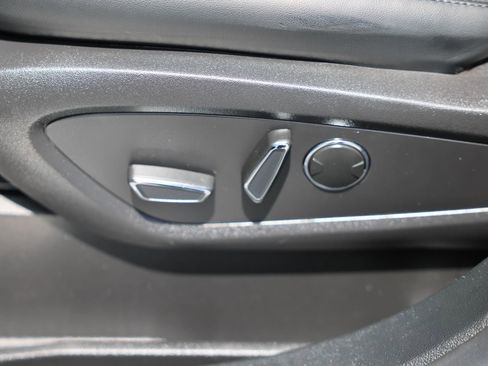 Used 2023 Lincoln Nautilus Reserve AWD/4WD image 20
