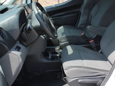 Used 2018 Nissan NV200 S w/ Back Door Glass Package image 13