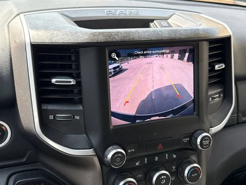 Used 2020 RAM 1500 Big Horn AWD/4WD image 24