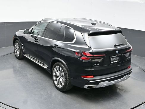 Used 2024 BMW X5 xDrive40i AWD/4WD image 34