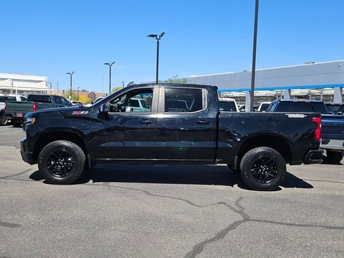 Used 2021 Chevrolet Silverado 1500 LT Trail Boss w/ Convenience Package II image 9