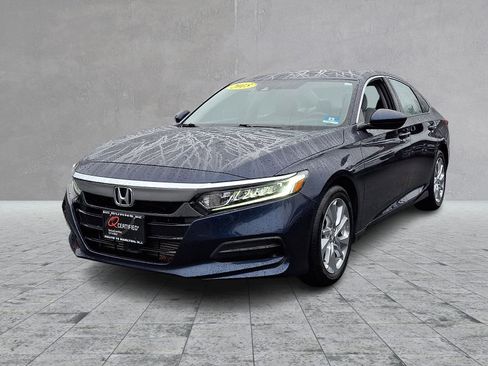 Used 2018 Honda Accord LX image 6