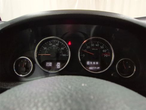 Certified 2017 Jeep Wrangler Unlimited Rubicon image 32