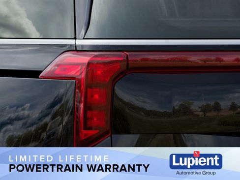 New 2026 Kia Carnival LXS image 14