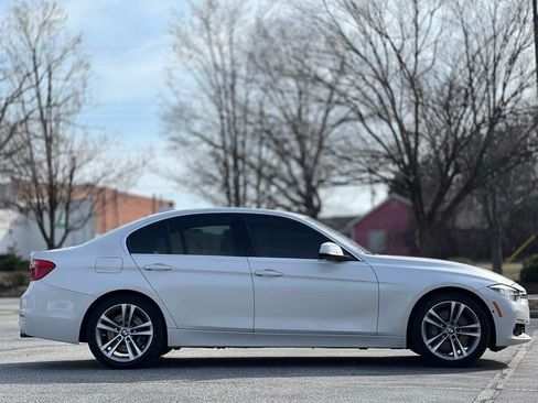 Used 2016 BMW 340i Sedan RWD image 4