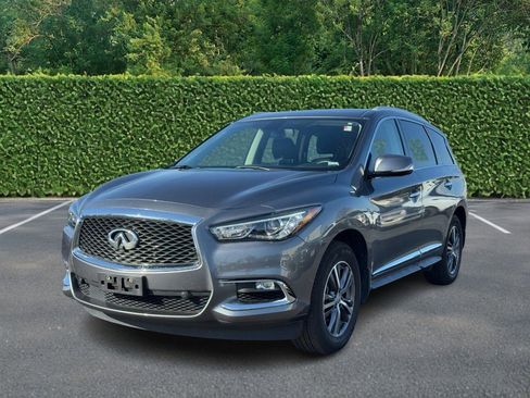 Used 2017 INFINITI QX60 Luxe w/ Premium Plus Package image 6