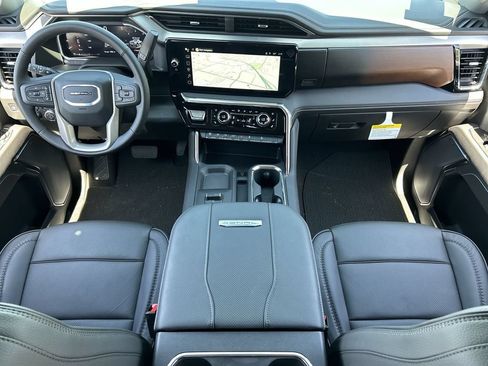 New 2026 GMC Sierra 2500 Denali w/ Technology Package AWD/4WD image 20