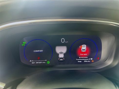 Used 2023 Acura MDX Technology image 26