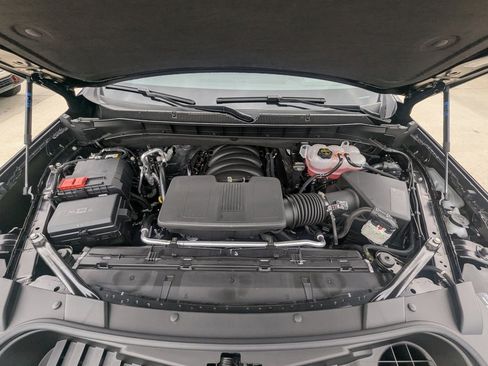 New 2026 Chevrolet Suburban Premier image 12