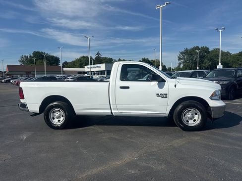 Used 2022 RAM 1500 Tradesman w/ Power & Remote Entry Group RWD image 5
