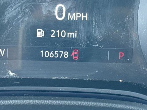 Used 2023 Buick Encore GX Preferred w/ Cold Weather Comfort Package FWD image 37