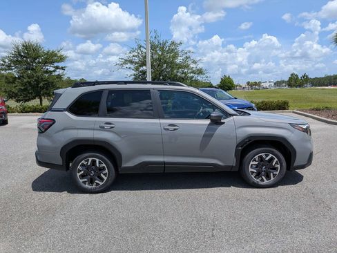 New 2026 Subaru Forester Premium AWD/4WD image 3
