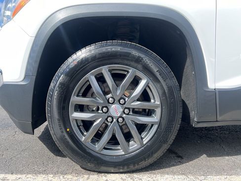 Used 2019 GMC Acadia SLT AWD/4WD image 17