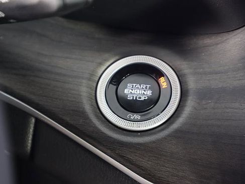 Used 2024 Jeep Grand Cherokee Limited 4xe AWD/4WD image 28