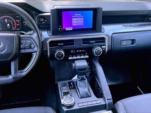 Certified 2026 Toyota Tacoma SR5 AWD/4WD image 7