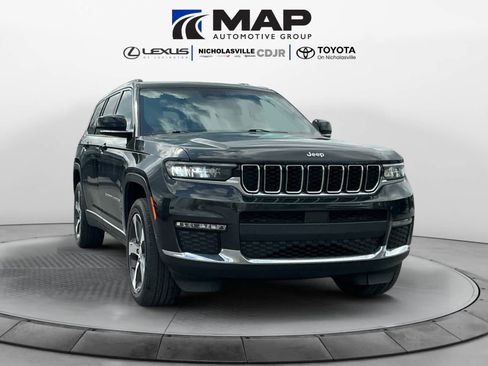 Used 2023 Jeep Grand Cherokee L Limited image 7