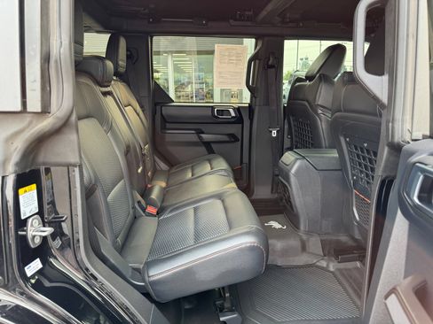 Used 2024 Ford Bronco Raptor w/ Interior Carbon Fiber Pack 6 AWD/4WD image 34