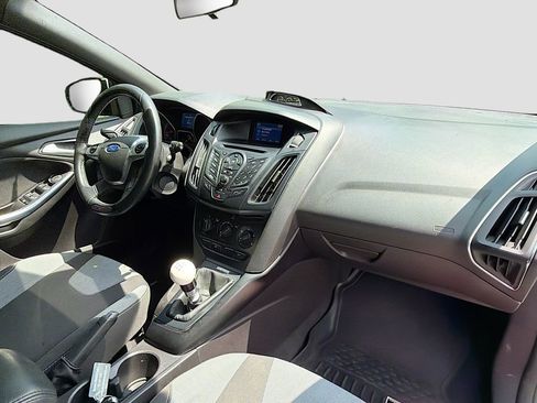 Used 2014 Ford Focus ST FWD image 27