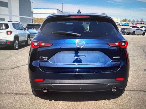 Used 2022 MAZDA CX-5 AWD 2.5 S w/ Premium Package image 4