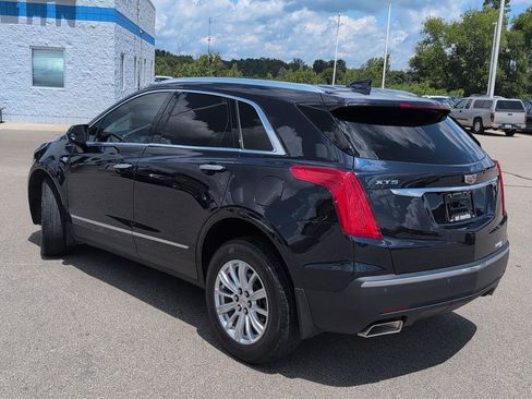 Used 2017 Cadillac XT5 FWD image 4