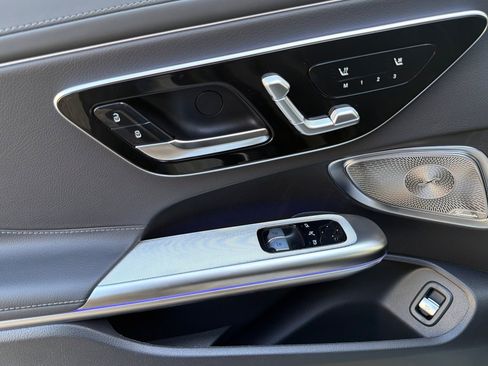 New 2026 Mercedes-Benz CLE 300 4MATIC Coupe image 10