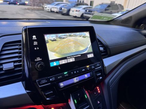 Certified 2024 Honda Odyssey Sport image 21