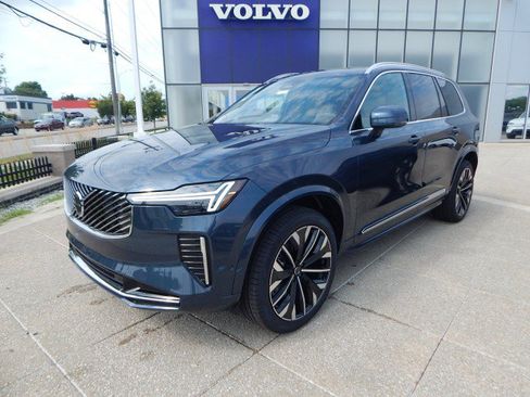 New 2026 Volvo XC90 B6 Plus w/ Protection Package Premier image 1