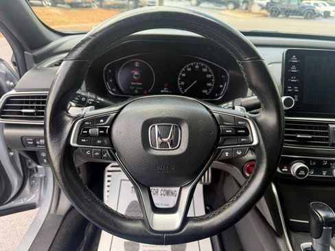 Used 2019 Honda Accord Sport image 7