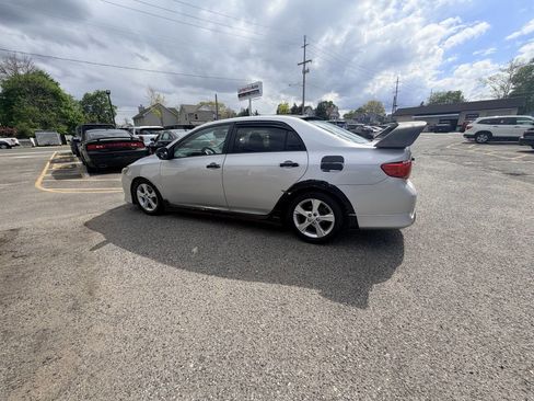 Used 2009 Toyota Corolla XRS image 19