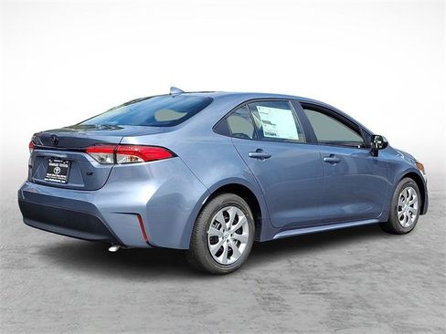 New 2025 Toyota Corolla LE image 4