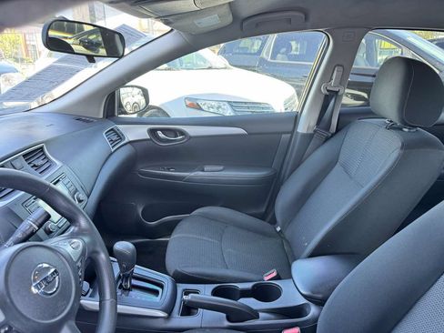 Used 2018 Nissan Sentra S w/ S Midnight Style Package FWD image 29