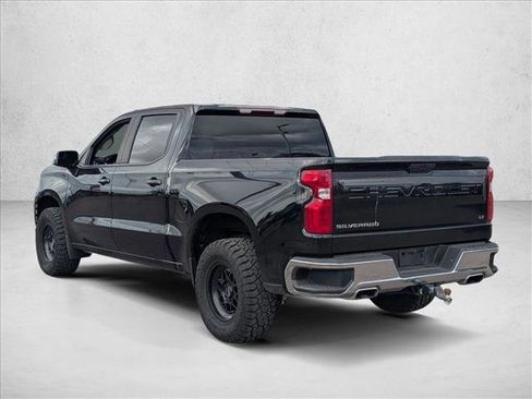 Used 2021 Chevrolet Silverado 1500 LT w/ Z71 Off-Road Package image 8