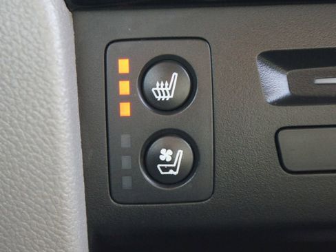 Used 2019 Honda Pilot Elite image 10