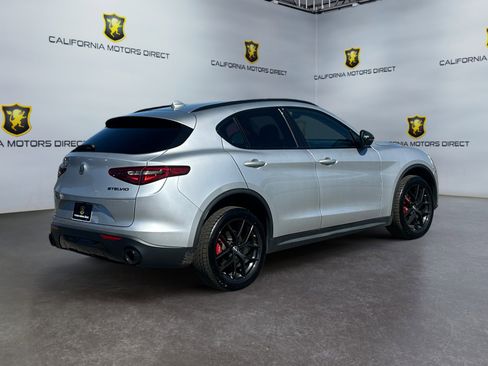 Used 2020 Alfa Romeo Stelvio w/ Nero Edizione image 5
