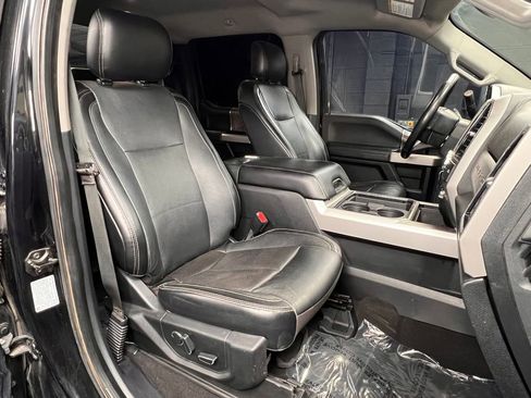 Used 2020 Ford F450 Lariat w/ Lariat Ultimate Package image 4