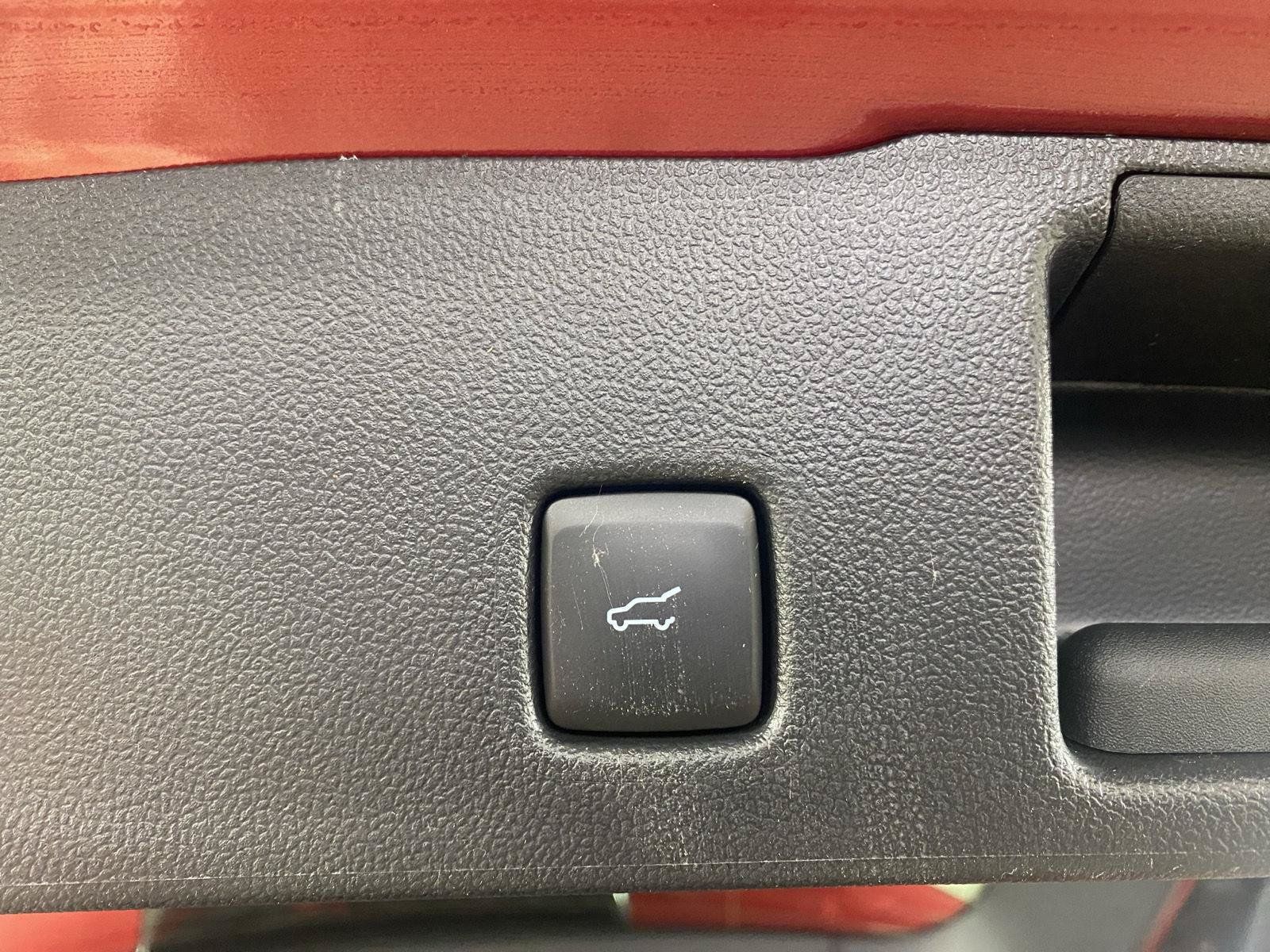 Used 2023 Ford Escape Active AWD/4WD image 10