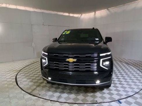 Used 2026 Chevrolet Tahoe High Country AWD/4WD image 7