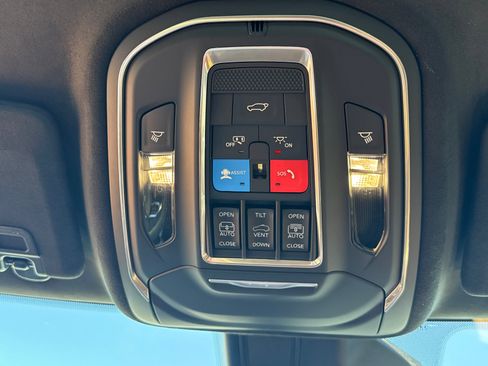New 2026 Jeep Grand Cherokee Summit AWD/4WD image 11