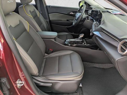 Used 2024 Chevrolet Trax ACTIV FWD image 19