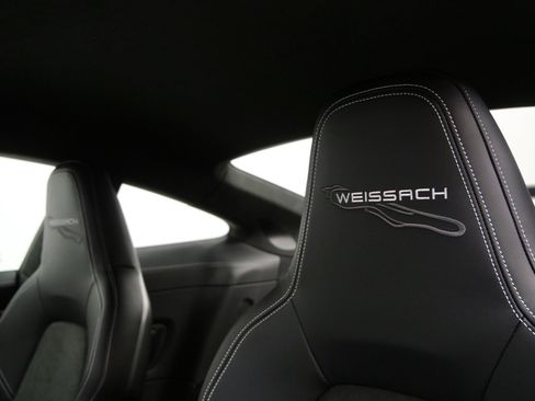 Used 2026 Porsche 911 GT3 RWD image 34