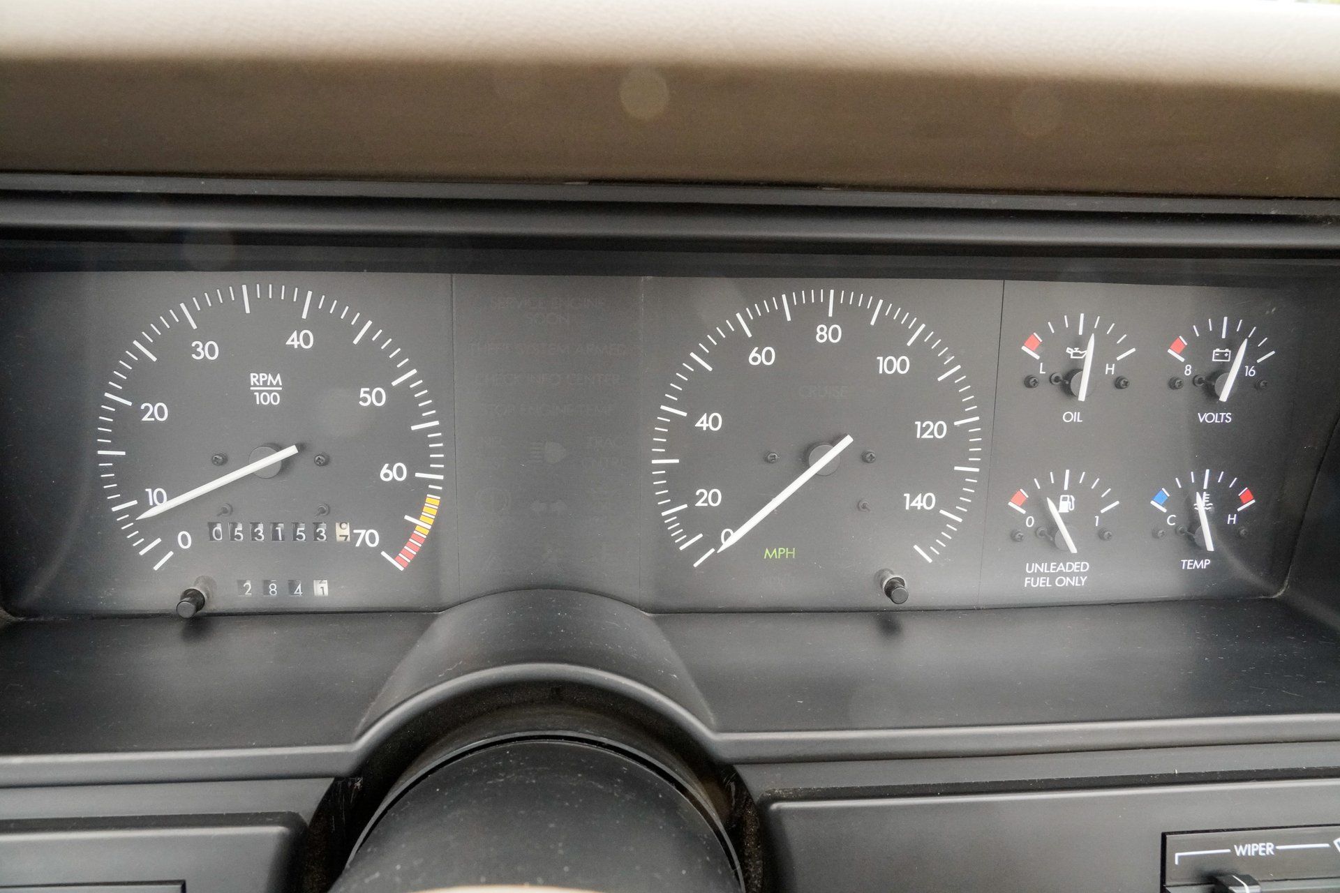 Used 1993 Cadillac Allante FWD image 13