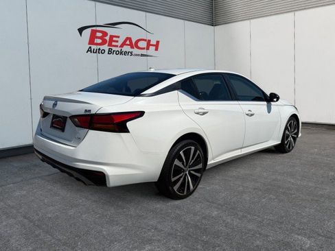 Used 2019 Nissan Altima 2.5 SR AWD/4WD image 13