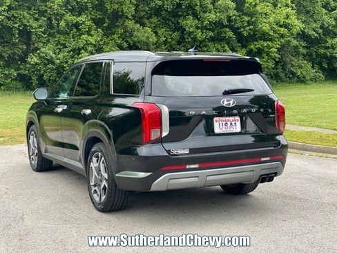 Used 2024 Hyundai Palisade Limited AWD/4WD image 5