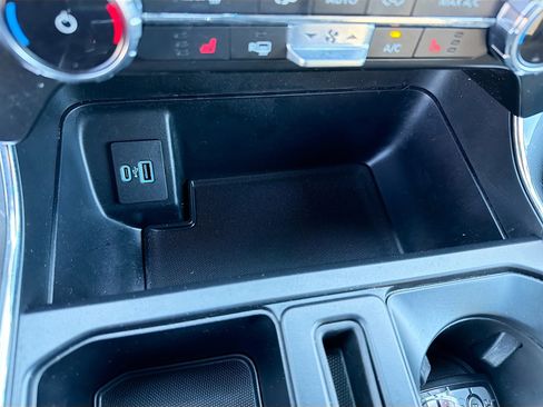 Used 2022 Ford F150 XLT w/ Equipment Group 302A High image 29