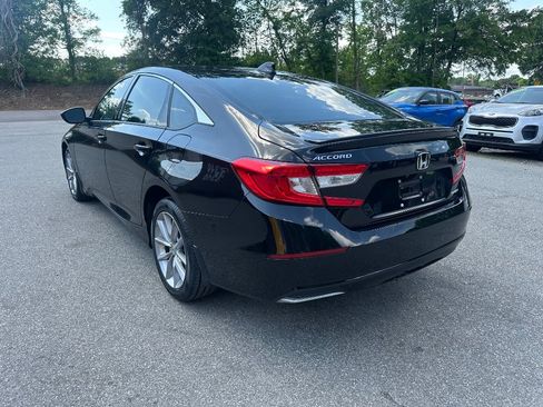 Used 2021 Honda Accord LX image 5