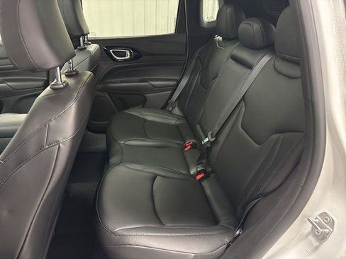 Used 2026 Jeep Compass Limited w/ Sun, Sound & Navigation Group AWD/4WD image 20
