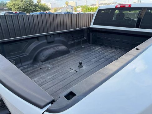 Used 2014 RAM 3500 Tradesman w/ Chrome Appearance Group AWD/4WD image 46