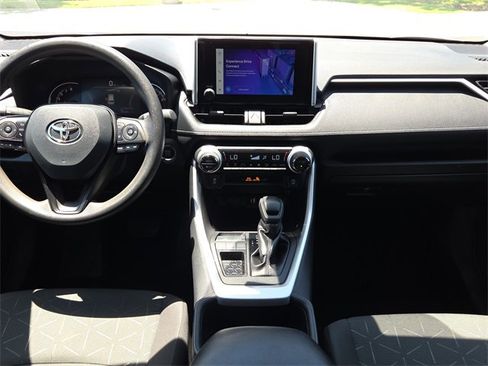 Used 2024 Toyota RAV4 XLE image 11