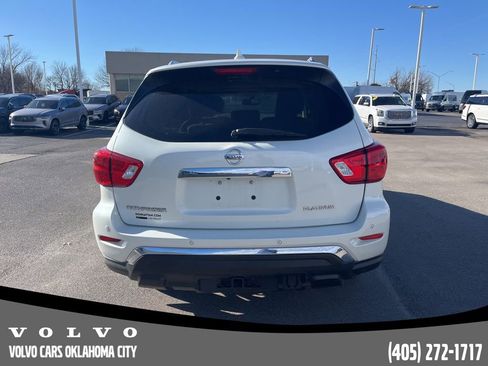 Used 2019 Nissan Pathfinder Platinum image 6