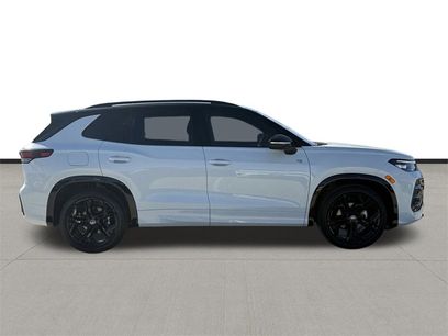 New 2026 Volkswagen Tiguan SE R-Line